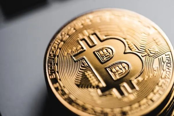 比特币交易流程中的分叉与代币分配