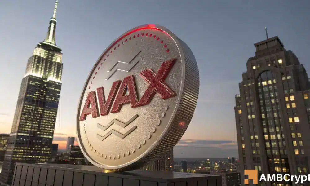 绘制 Avalanche 的看涨三角图——ETF 热潮能否推动 AVAX 突破 24.8 美元？