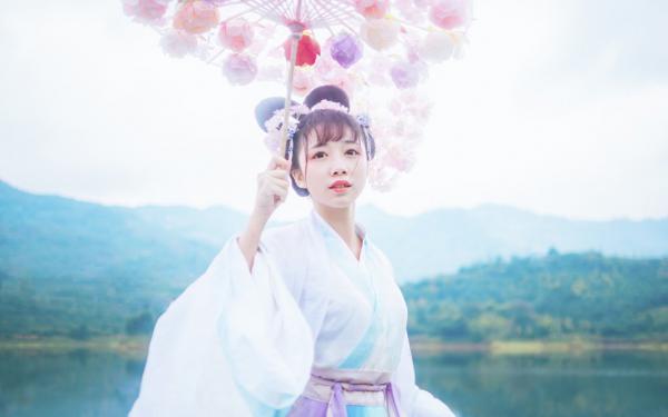 谢珩林薇谢珩林薇系统让我做任务,死对头他被扇爽了by发奋的鸡蛋完整在线阅读