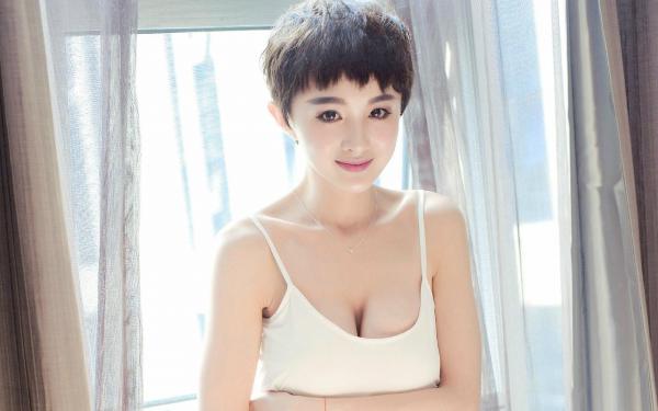 《张宁李婉玲》乱世兵王：红颜江山我全都要免费试读