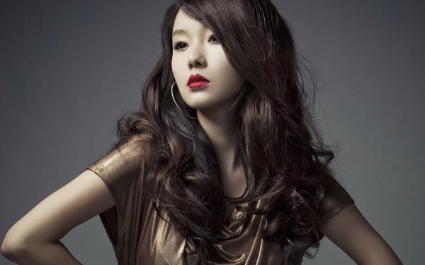 《刚被女帝老婆离婚,我带女儿回魔》仙王仙界石清凡章节目录免费试读