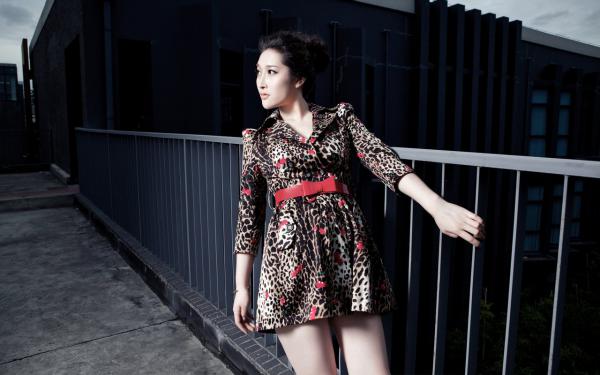 主角是假死更换攻略对象后，偏执王爷悔疯了的小说 《陆泽溪陆仰川》 全文精彩试读